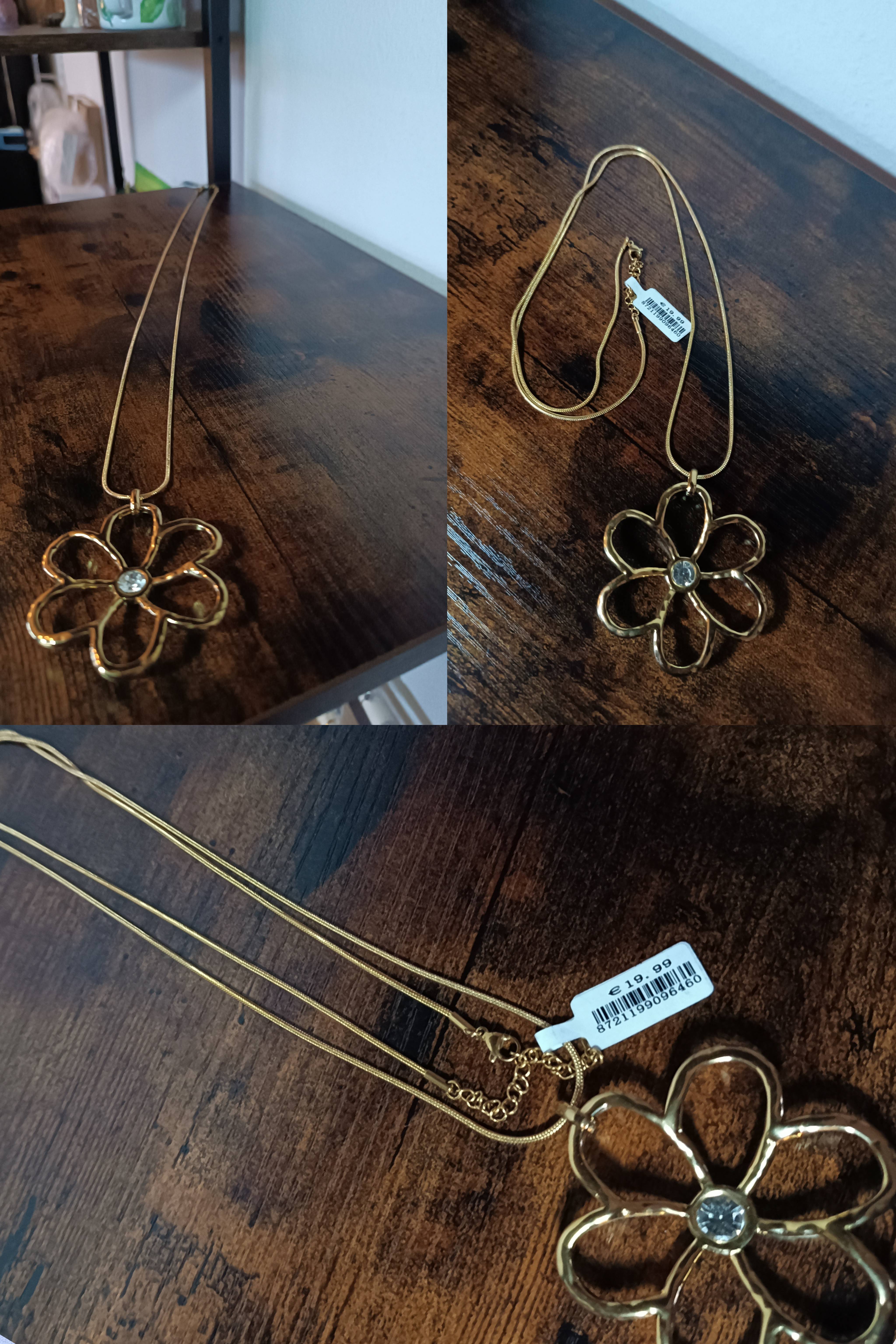 gouden bloemen ketting opvallend